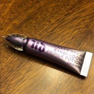Urban Decay Original Eyeshadow Primer Potion